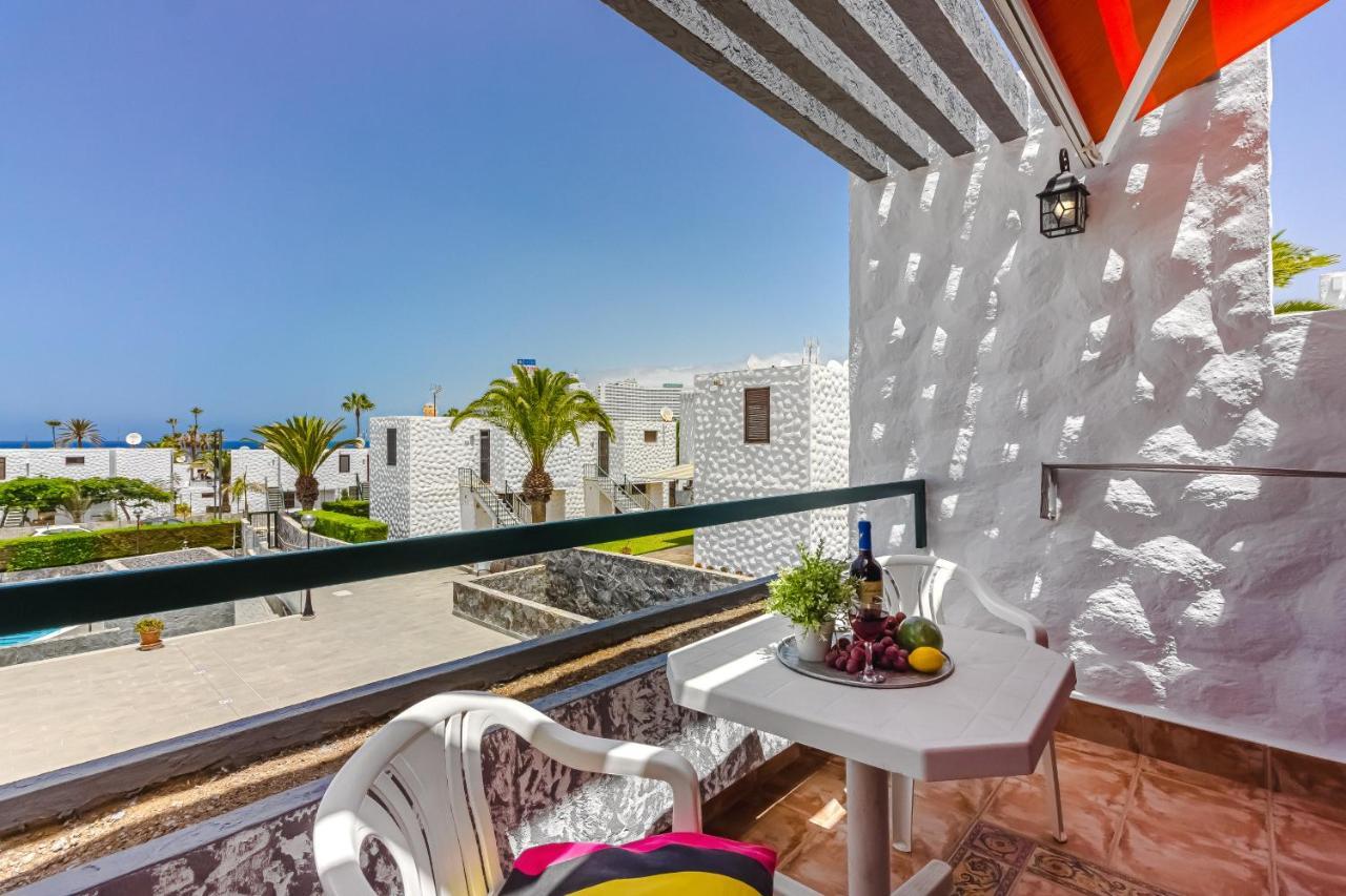 Apartment Apart America - 150 Meters From The Beach, Free Wi-Fi Arona  Esterno foto