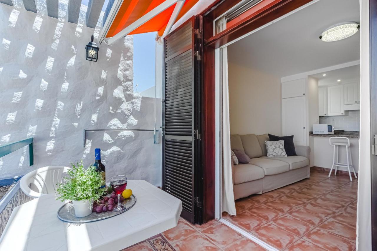 Apartment Apart America - 150 Meters From The Beach, Free Wi-Fi Arona  Esterno foto
